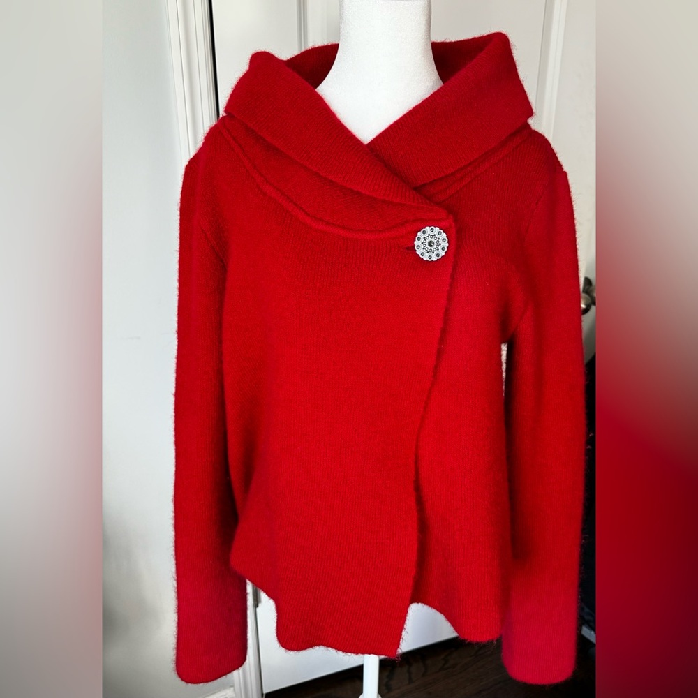 Adrienne Vitadini Size -MEDIUM Elegant Red Women's Sweater